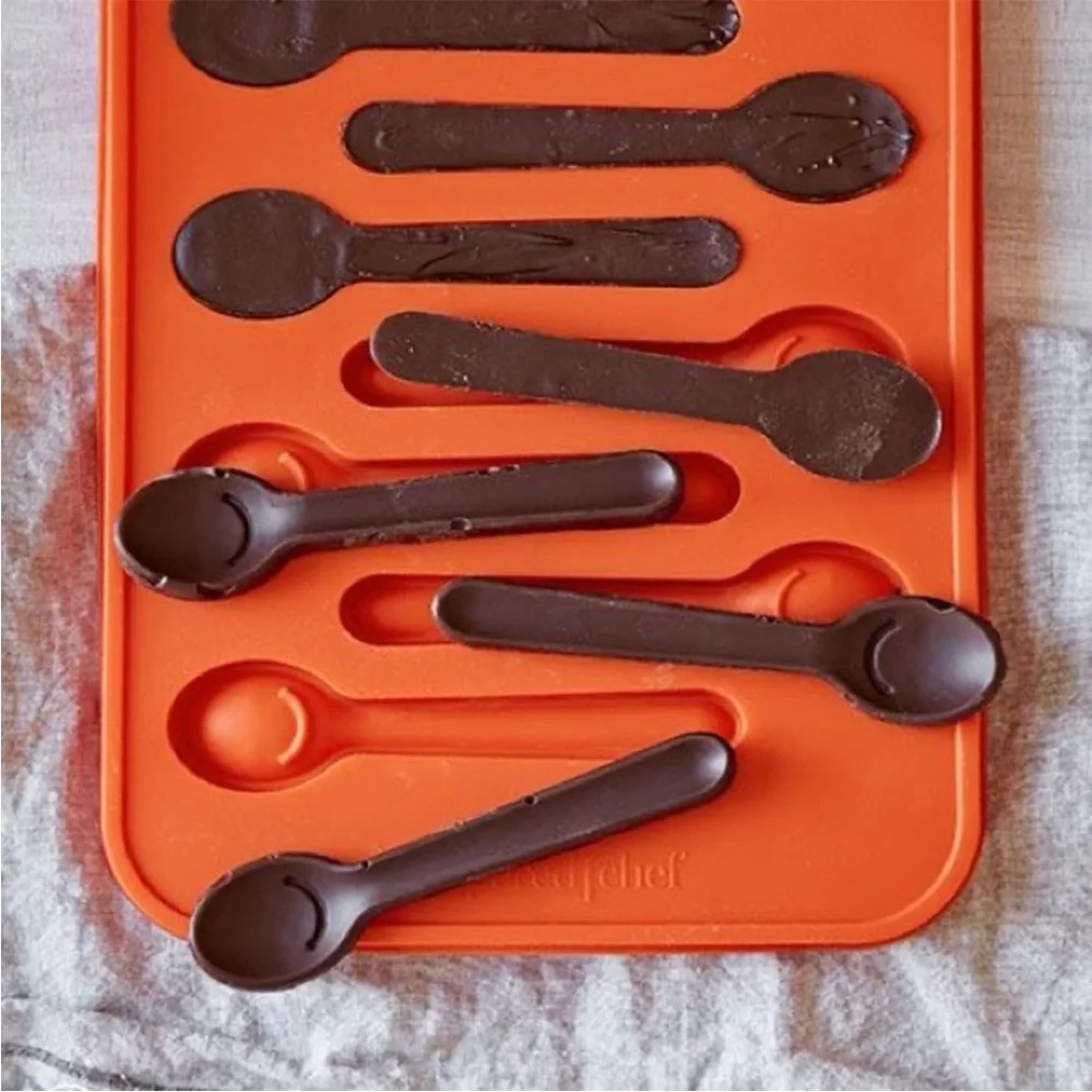 Pampered Chef Silicone Spoon Mold chocolate bomb diy craft